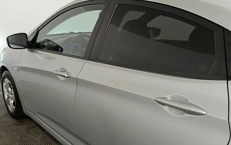 Hyundai Solaris II рестайлинг, 2011 год, 740 000 рублей, 19 фотография