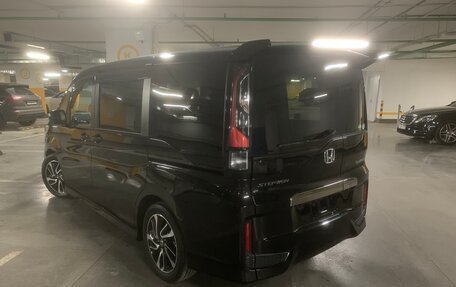 Honda Stepwgn IV, 2020 год, 3 140 000 рублей, 5 фотография