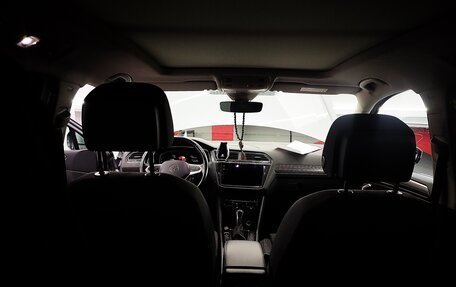 Volkswagen Tiguan II, 2021 год, 4 800 000 рублей, 15 фотография