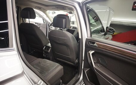 Volkswagen Tiguan II, 2021 год, 4 800 000 рублей, 16 фотография