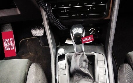 Volkswagen Tiguan II, 2021 год, 4 800 000 рублей, 17 фотография