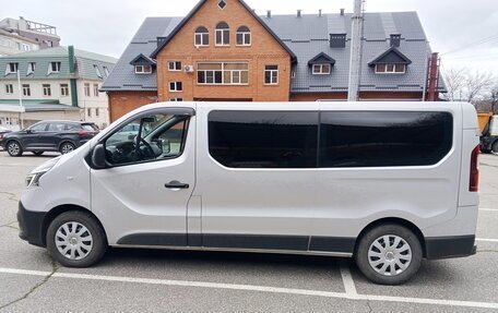 Renault Trafic, 2019 год, 3 200 000 рублей, 6 фотография