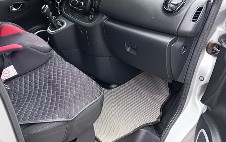 Renault Trafic, 2019 год, 3 200 000 рублей, 11 фотография