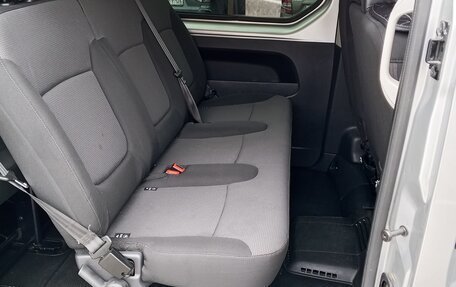 Renault Trafic, 2019 год, 3 200 000 рублей, 12 фотография