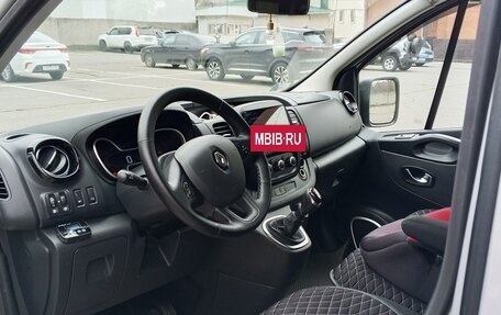 Renault Trafic, 2019 год, 3 200 000 рублей, 9 фотография