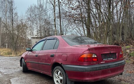 Toyota Avensis III рестайлинг, 1998 год, 144 000 рублей, 3 фотография