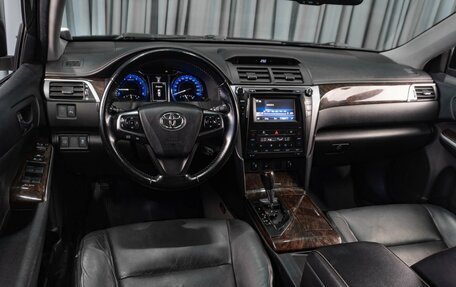 Toyota Camry, 2015 год, 2 399 000 рублей, 6 фотография