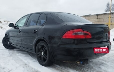 Skoda Superb III рестайлинг, 2012 год, 1 620 000 рублей, 2 фотография