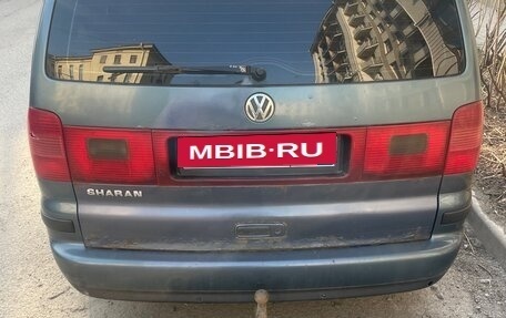 Volkswagen Sharan I рестайлинг, 2001 год, 390 000 рублей, 3 фотография