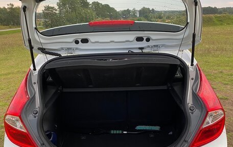 Hyundai Solaris II рестайлинг, 2015 год, 850 000 рублей, 10 фотография