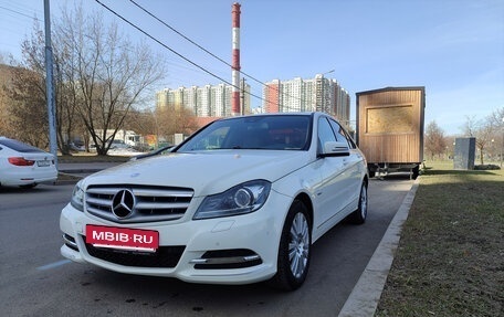 Mercedes-Benz C-Класс, 2011 год, 1 440 000 рублей, 4 фотография