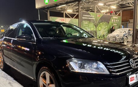 Volkswagen Passat B7, 2013 год, 899 000 рублей, 2 фотография
