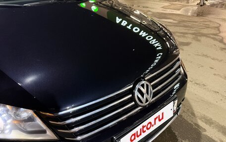 Volkswagen Passat B7, 2013 год, 899 000 рублей, 3 фотография