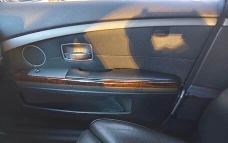 BMW 7 серия, 2004 год, 2 250 000 рублей, 22 фотография