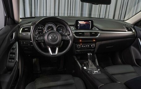 Mazda 6, 2017 год, 1 699 000 рублей, 6 фотография