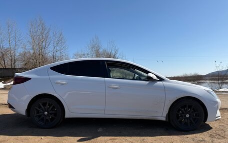 Hyundai Elantra VI рестайлинг, 2019 год, 1 610 000 рублей, 4 фотография