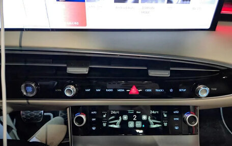 Genesis GV70, 2026 год, 7 390 099 рублей, 15 фотография