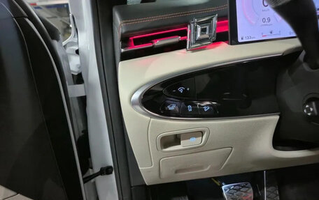 Genesis GV70, 2026 год, 7 390 099 рублей, 13 фотография