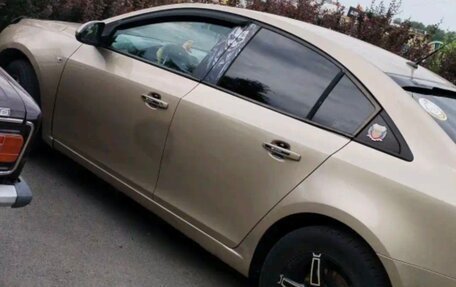 Chevrolet Cruze II, 2009 год, 400 000 рублей, 3 фотография