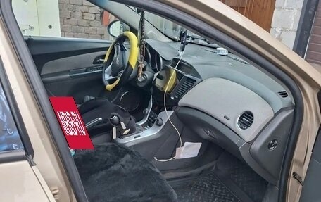 Chevrolet Cruze II, 2009 год, 400 000 рублей, 12 фотография