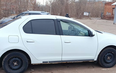 Renault Logan II, 2015 год, 470 000 рублей, 2 фотография