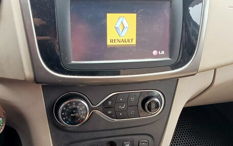 Renault Logan II, 2015 год, 470 000 рублей, 14 фотография