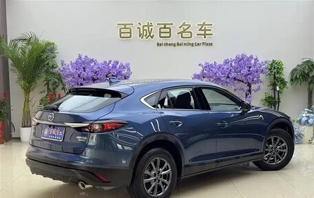 Mazda CX-4, 2022 год, 2 100 000 рублей, 2 фотография