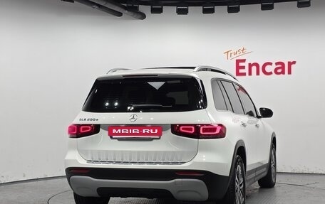 Mercedes-Benz GLB, 2022 год, 3 фотография