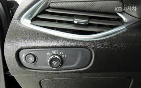 Chevrolet Malibu IX, 2021 год, 1 612 850 рублей, 12 фотография