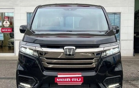 Honda Stepwgn IV, 2022 год, 2 235 060 рублей, 2 фотография