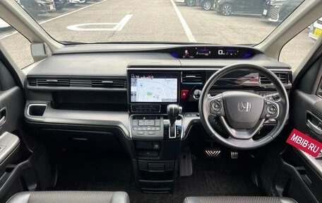 Honda Stepwgn IV, 2022 год, 2 235 060 рублей, 12 фотография