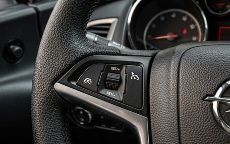 Opel Astra J, 2011 год, 785 000 рублей, 13 фотография