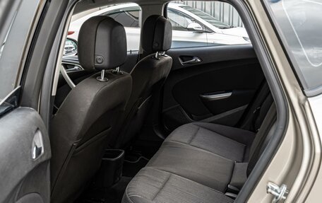 Opel Astra J, 2011 год, 785 000 рублей, 11 фотография