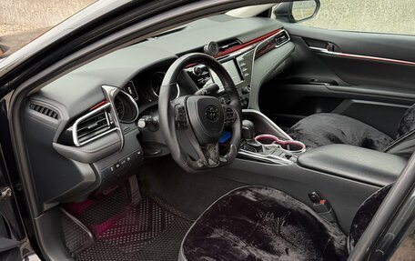 Toyota Camry, 2018 год, 2 150 000 рублей, 5 фотография