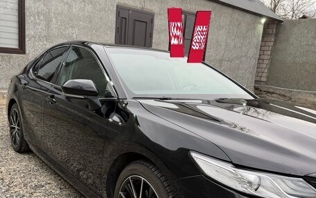 Toyota Camry, 2018 год, 2 150 000 рублей, 3 фотография