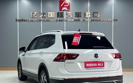 Volkswagen Tiguan II, 2022 год, 2 780 000 рублей, 4 фотография