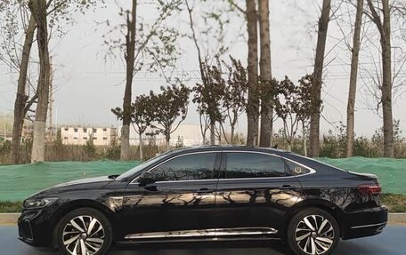 Volkswagen Passat B8 рестайлинг, 2022 год, 2 200 000 рублей, 3 фотография