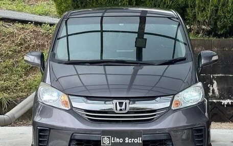 Honda Freed I, 2014 год, 910 060 рублей, 2 фотография