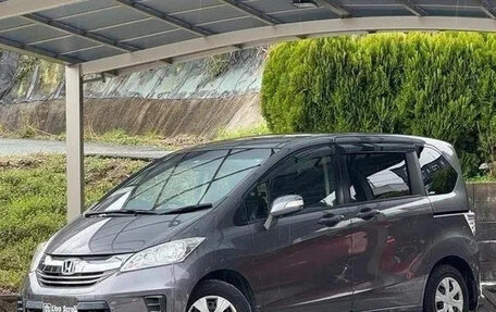 Honda Freed I, 2014 год, 910 060 рублей, 3 фотография