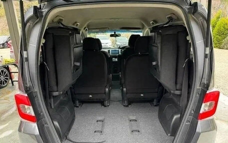 Honda Freed I, 2014 год, 910 060 рублей, 18 фотография