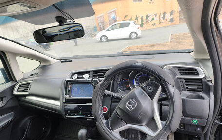 Honda Fit III, 2013 год, 850 000 рублей, 16 фотография