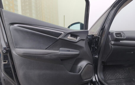 Honda Fit III, 2013 год, 850 000 рублей, 11 фотография