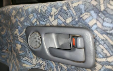 Toyota Ipsum II, 1995 год, 350 000 рублей, 14 фотография