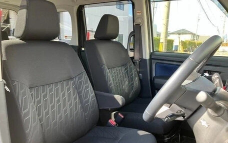 Toyota Tank I, 2020 год, 751 027 рублей, 12 фотография
