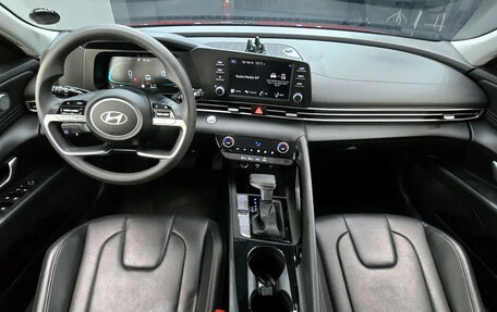 Hyundai Avante, 2023 год, 2 100 000 рублей, 9 фотография