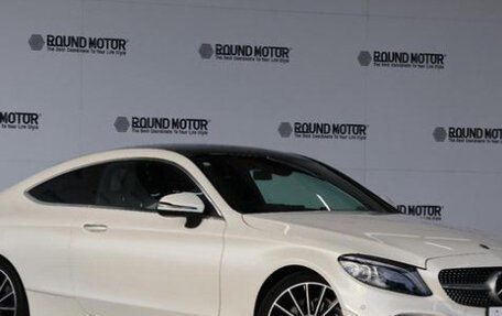 Mercedes-Benz C-Класс, 2019 год, 2 300 000 рублей, 3 фотография