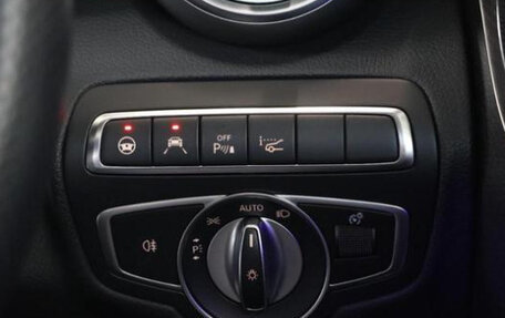 Mercedes-Benz C-Класс, 2019 год, 2 300 000 рублей, 30 фотография