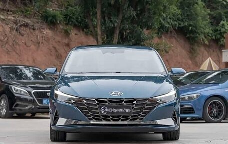 Hyundai Elantra, 2022 год, 1 480 000 рублей, 2 фотография