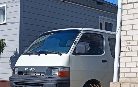 Toyota HiAce H100, 1995 год, 350 000 рублей, 1 фотография