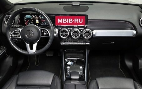 Mercedes-Benz GLB, 2022 год, 3 427 007 рублей, 9 фотография